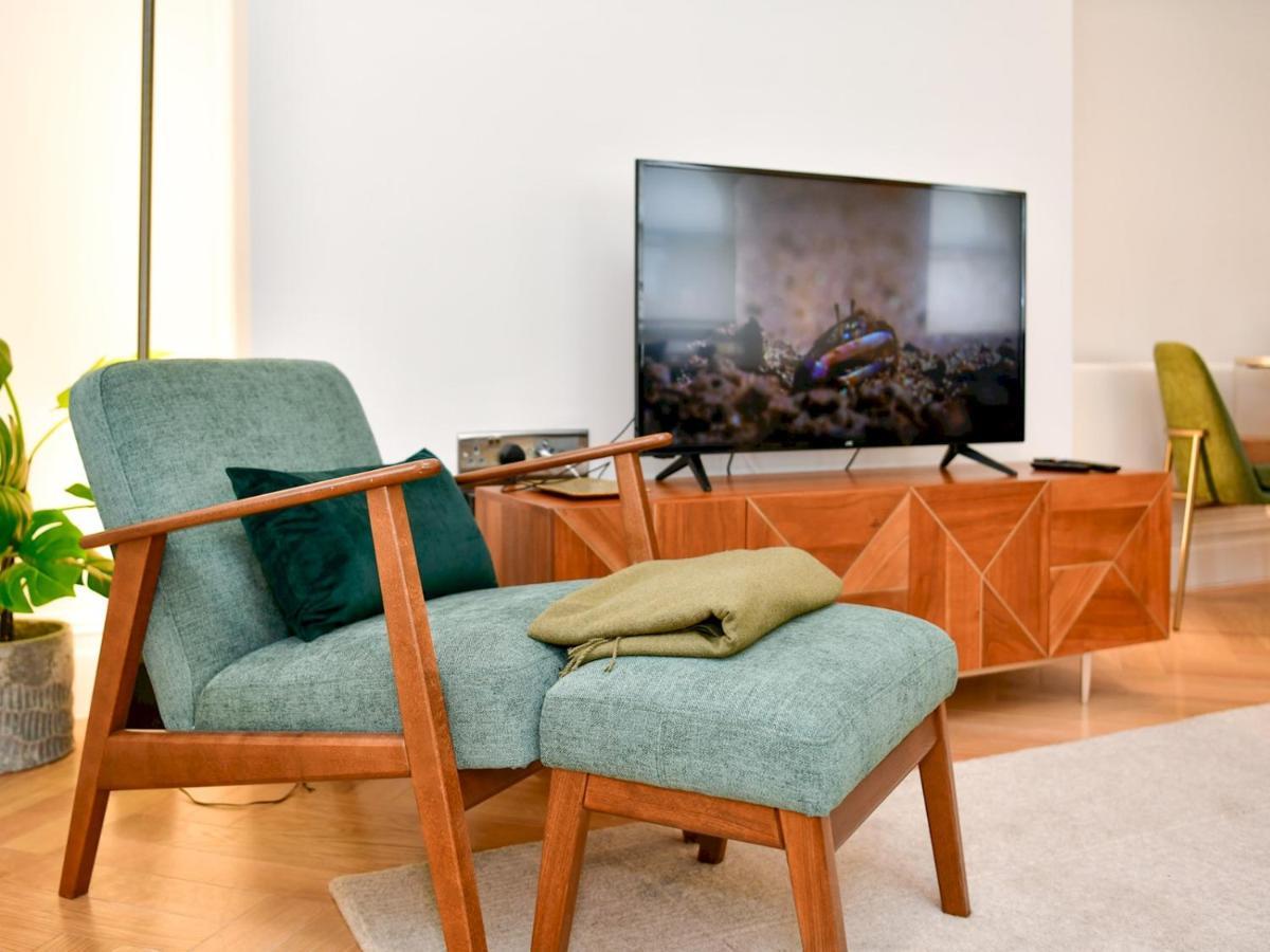 Pass The Keys Beautiful 2 Bed Apartment With Parking In The Bay Кардифф Экстерьер фото
