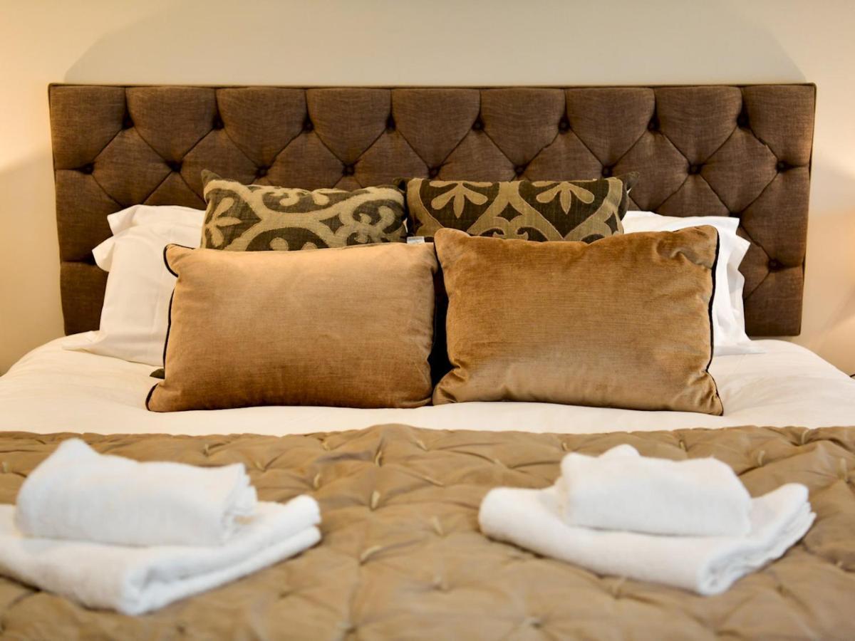 Pass The Keys Beautiful 2 Bed Apartment With Parking In The Bay Кардифф Экстерьер фото