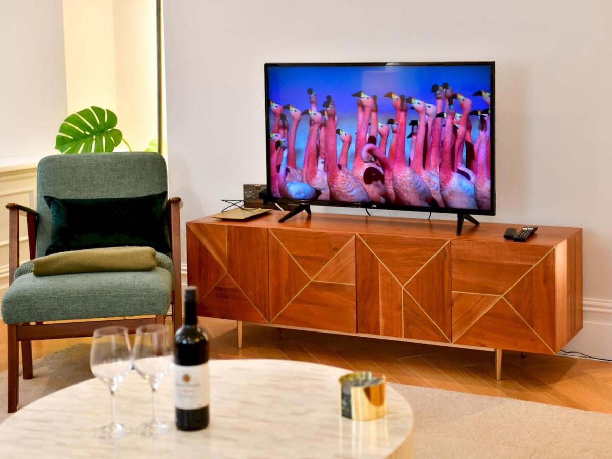 Pass The Keys Beautiful 2 Bed Apartment With Parking In The Bay Кардифф Экстерьер фото